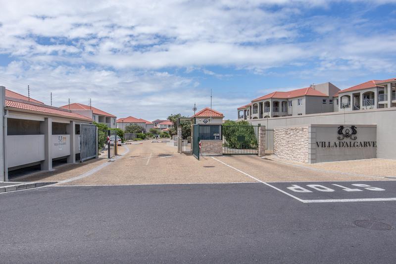 3 Bedroom Property for Sale in Muizenberg Western Cape